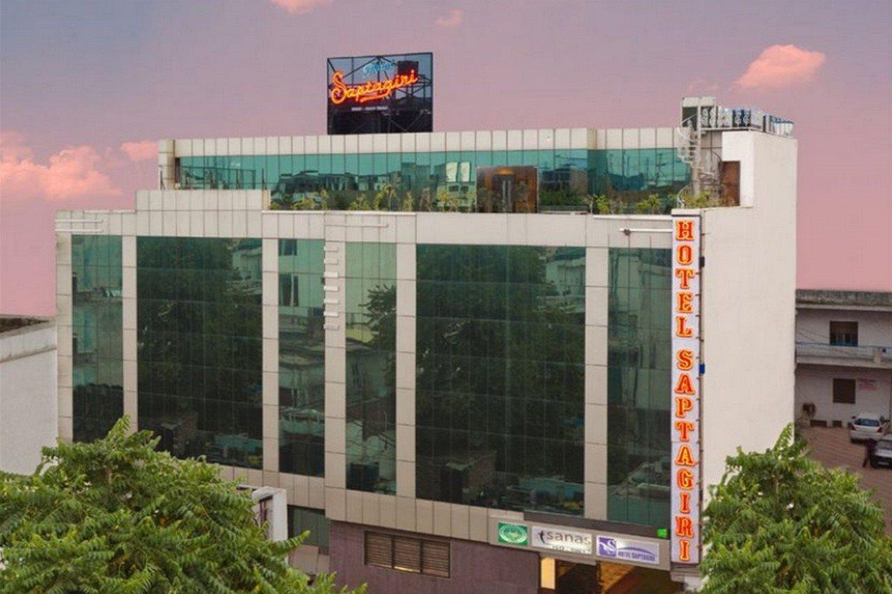 Hotel Saptagiri New Delhi Exterior foto